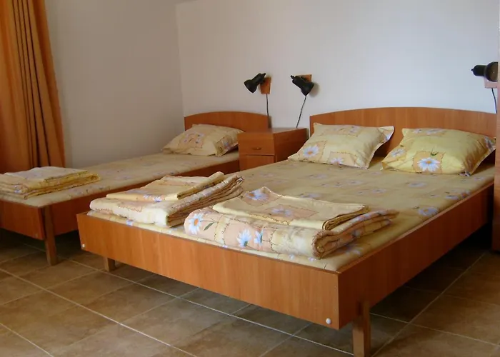 сотирови, самостоятелни Vendégház Csernomorec