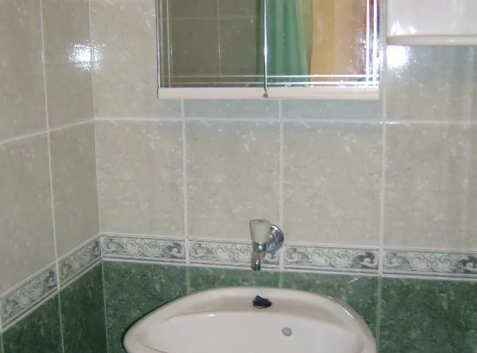 Vendégház сотирови, самостоятелни