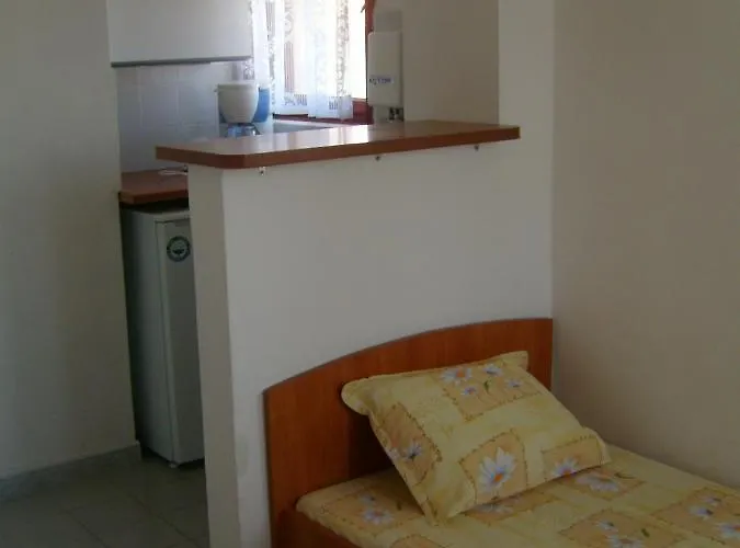 Vendégház сотирови, самостоятелни 3*